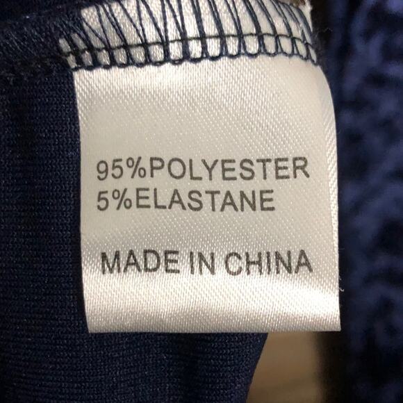 NWT LF Emma & Sam Crushed Velvet Hoodie - Picture 8 of 9